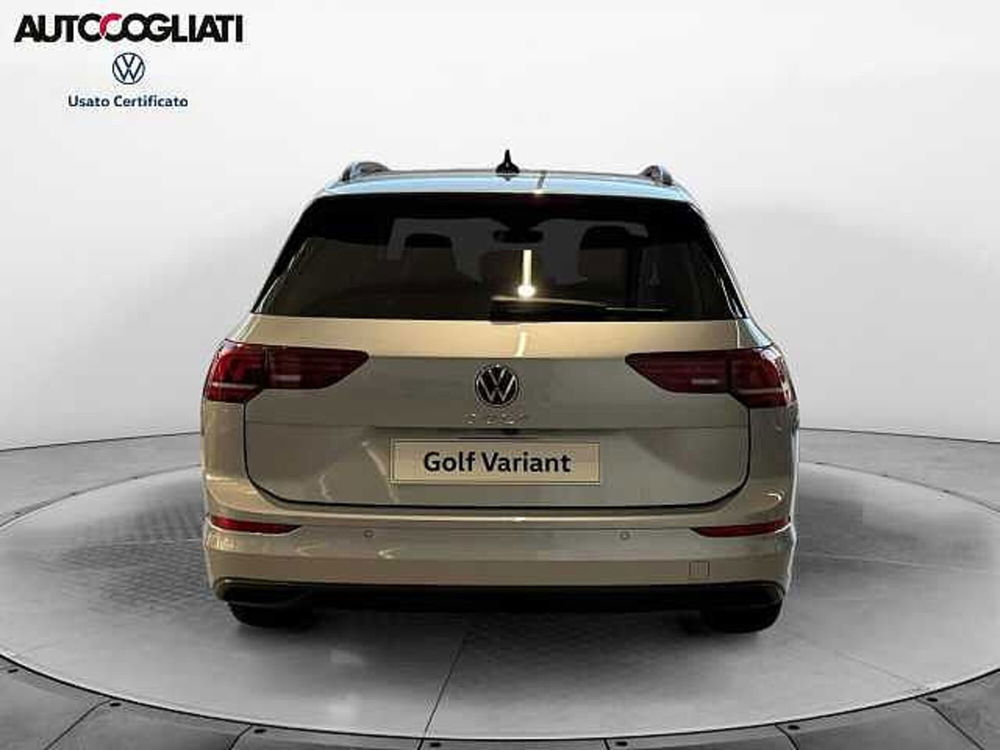 Volkswagen Golf Variant nuova a Lecco (6)