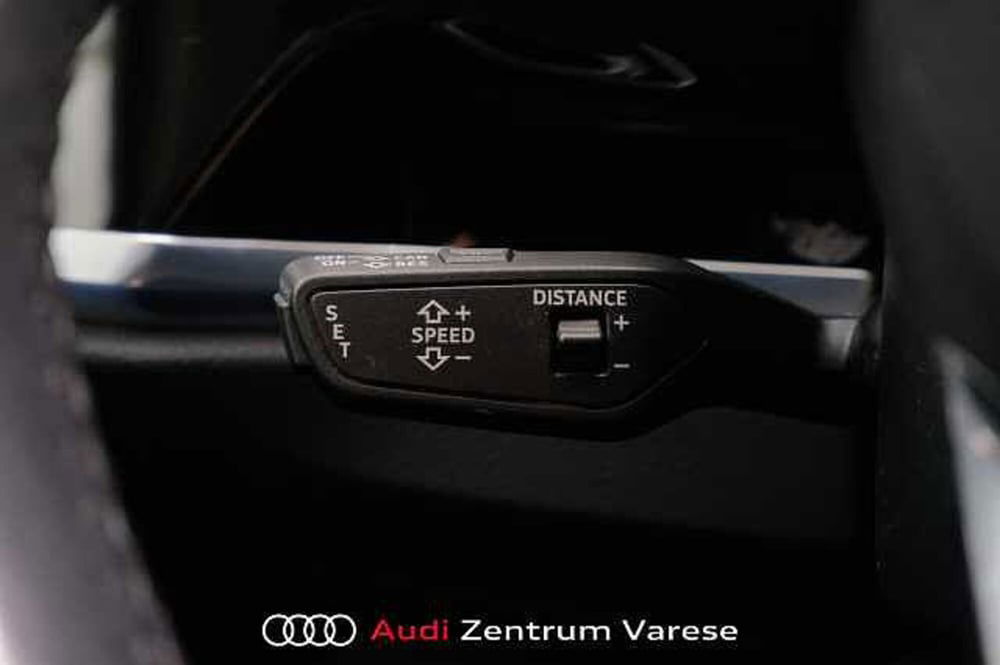 Audi Q3 Sportback usata a Varese (11)