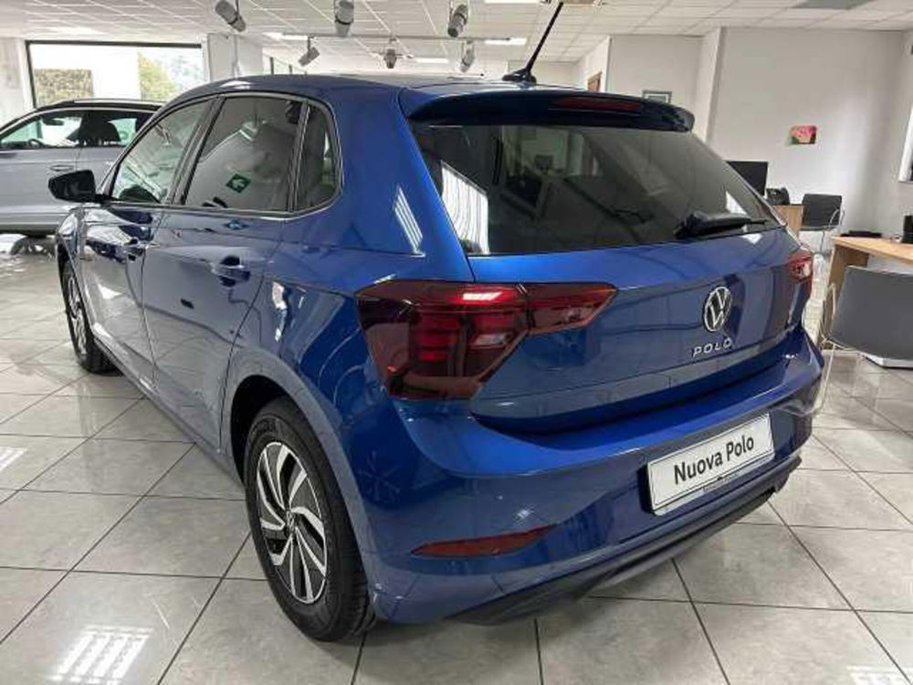 Volkswagen Polo nuova a Avellino (4)