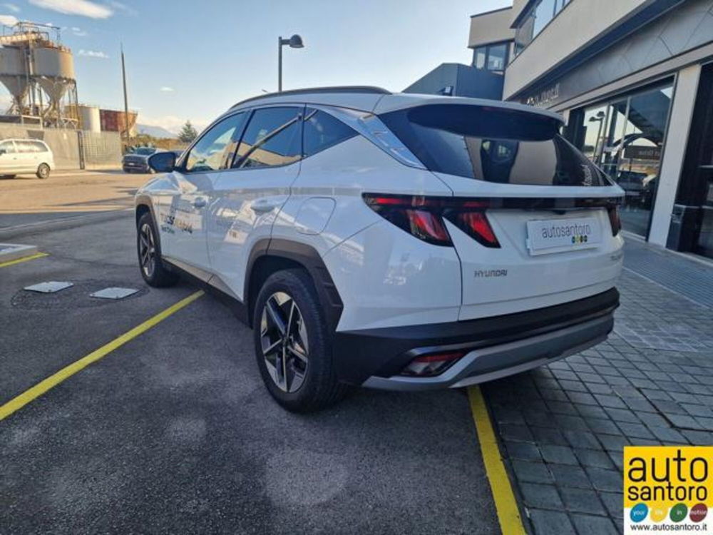 Hyundai Tucson nuova a Salerno (7)