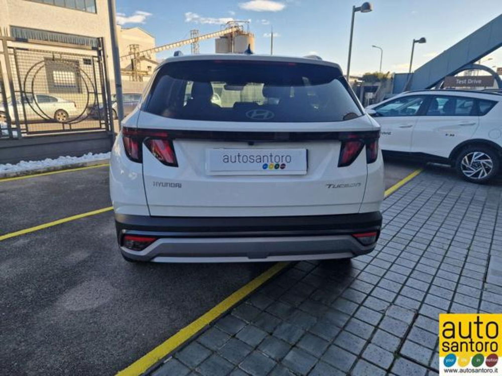 Hyundai Tucson nuova a Salerno (8)