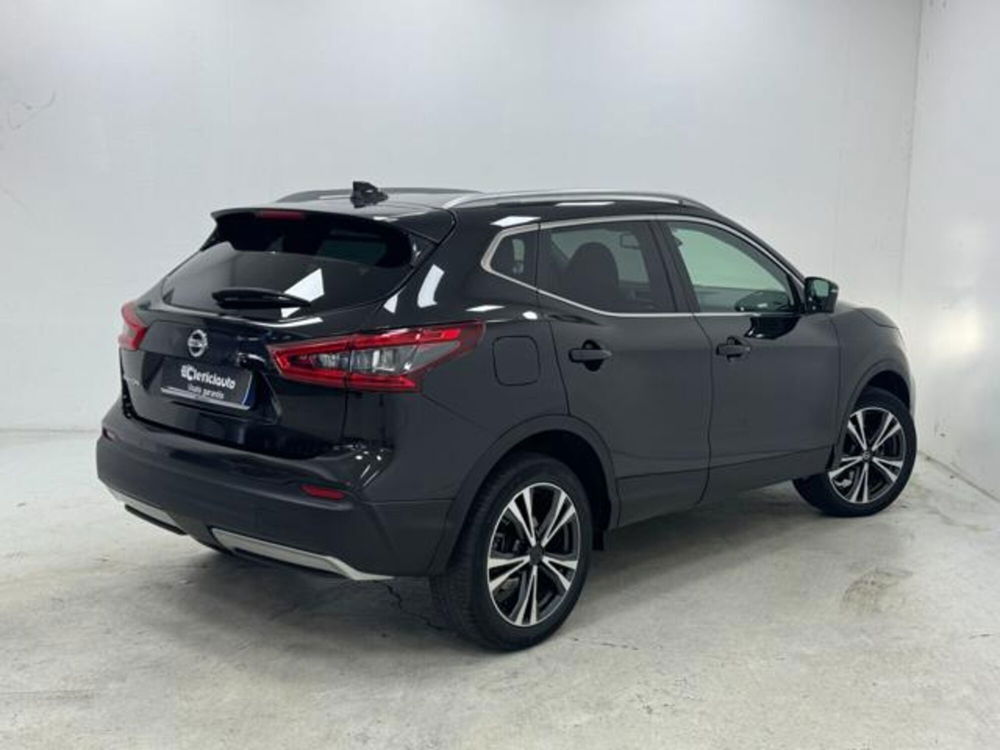 Nissan Qashqai usata a Como (2)