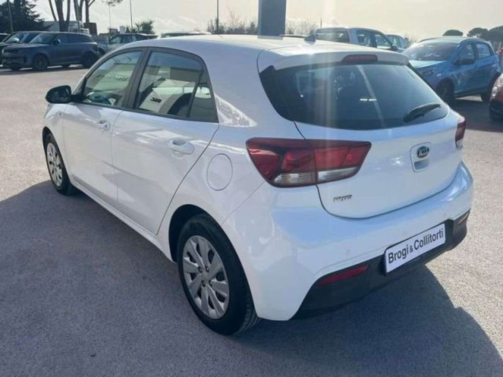 Kia Rio usata a Firenze (4)