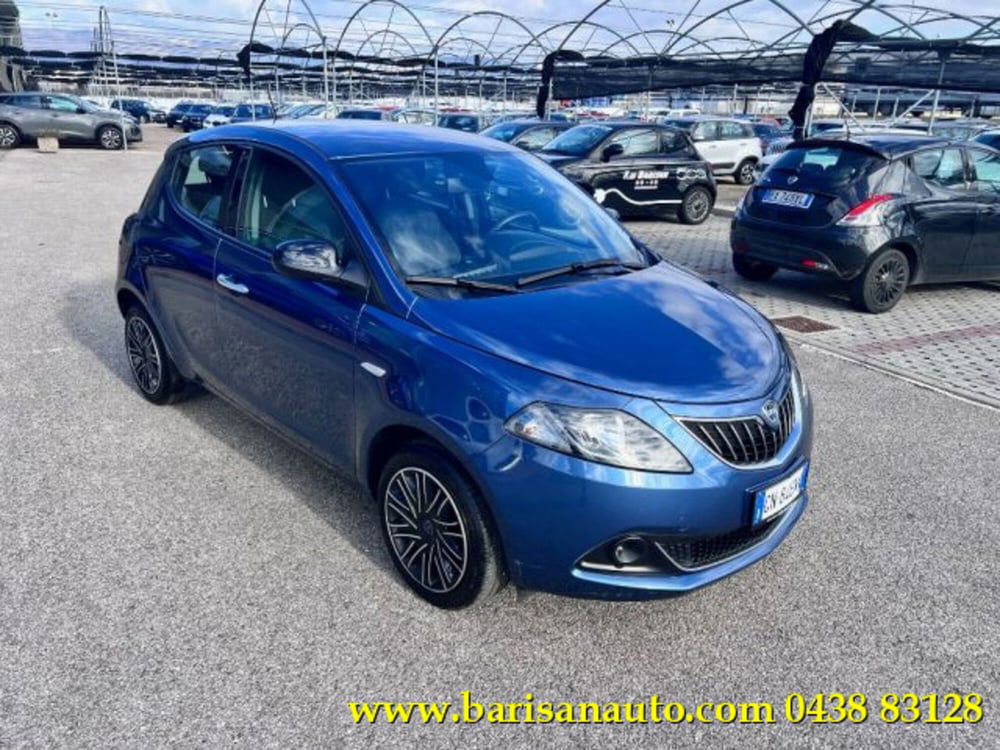 Lancia Ypsilon usata a Treviso (2)