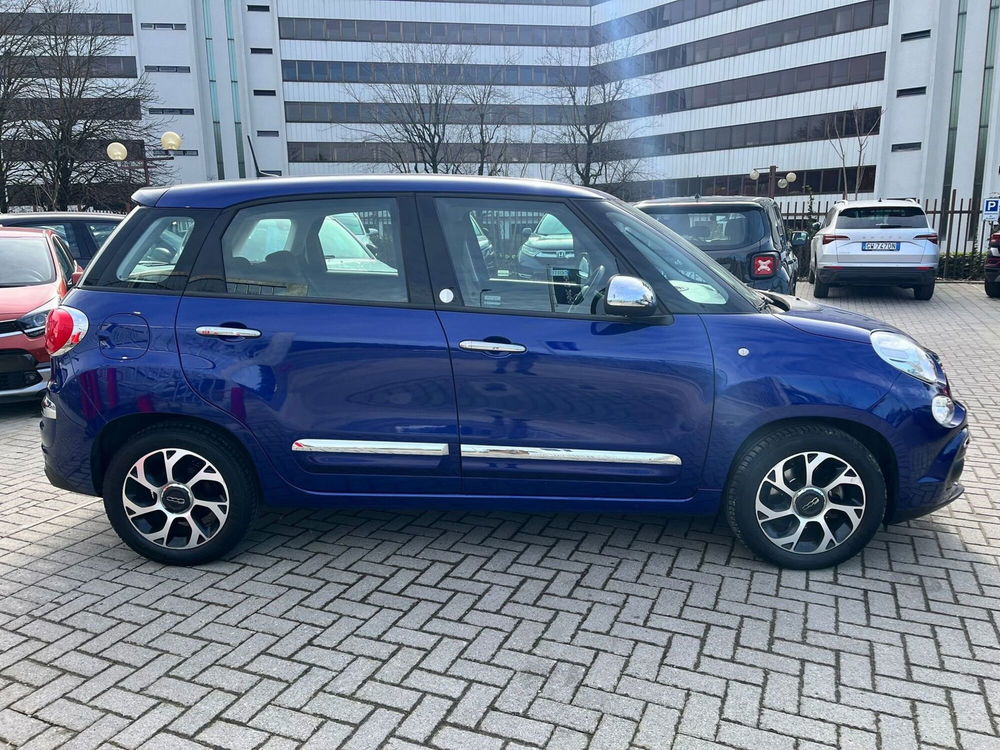 Fiat 500L usata a Milano (5)