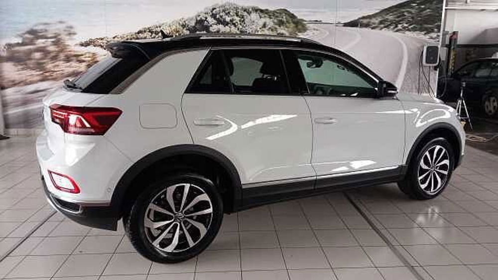 Volkswagen T-Roc nuova a Barletta-Andria-Trani (3)