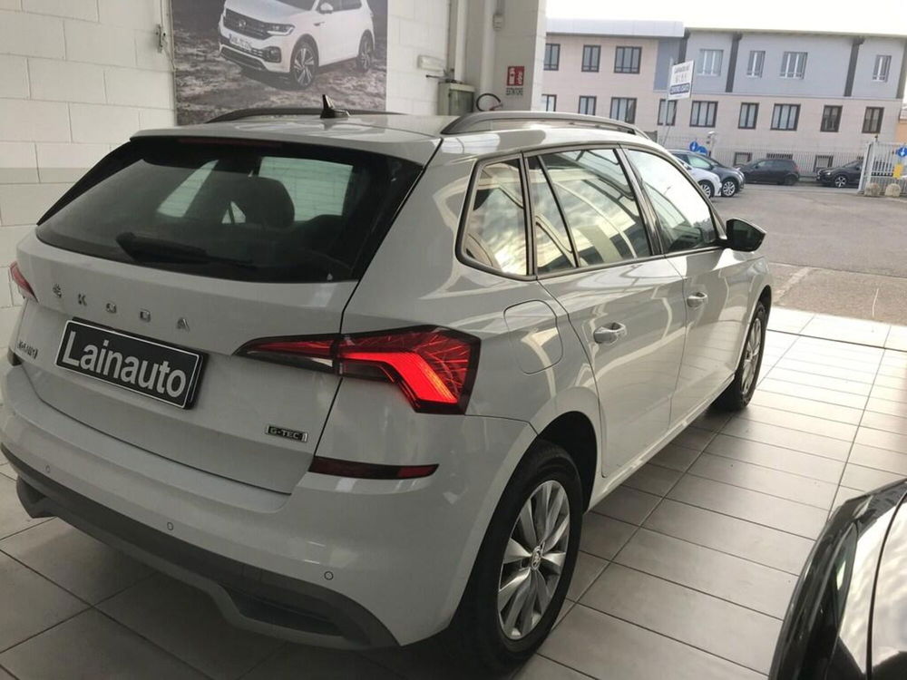 Skoda Kamiq usata a Milano (4)