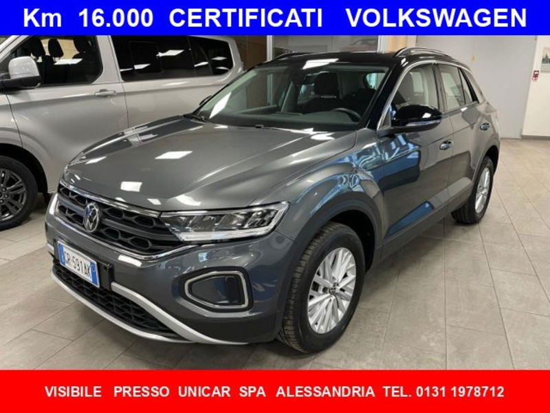 Volkswagen T-Roc 2.0 tdi Life 115cv del 2023 usata a Alba