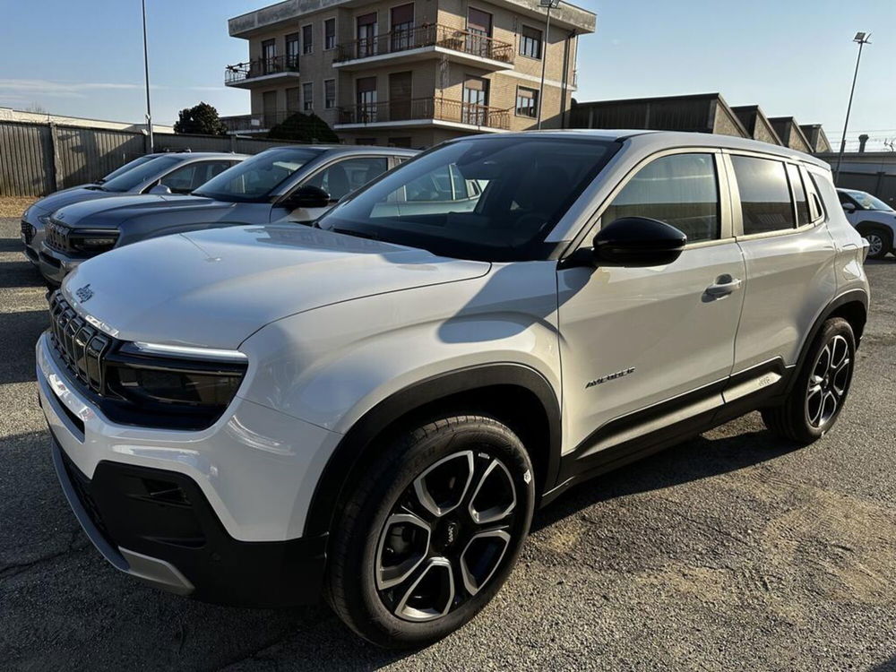 Jeep Avenger nuova a Torino