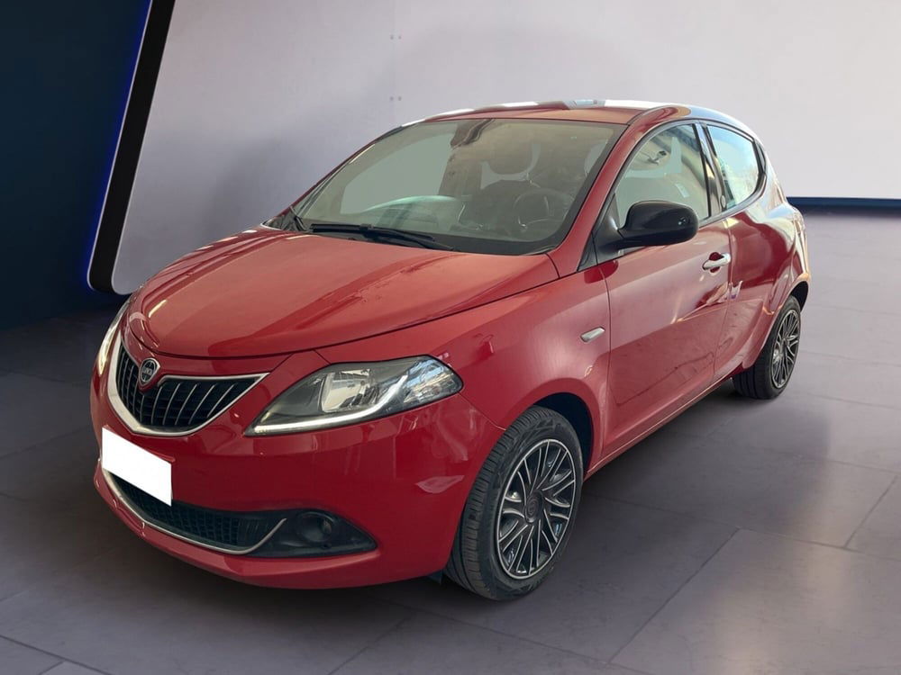 Lancia Ypsilon usata a Torino (2)