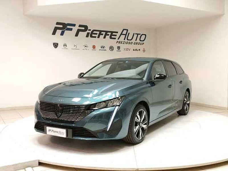 Peugeot 308 SW PureTech Turbo 130 S&amp;S EAT8 Allure Pack  del 2022 usata a Teramo