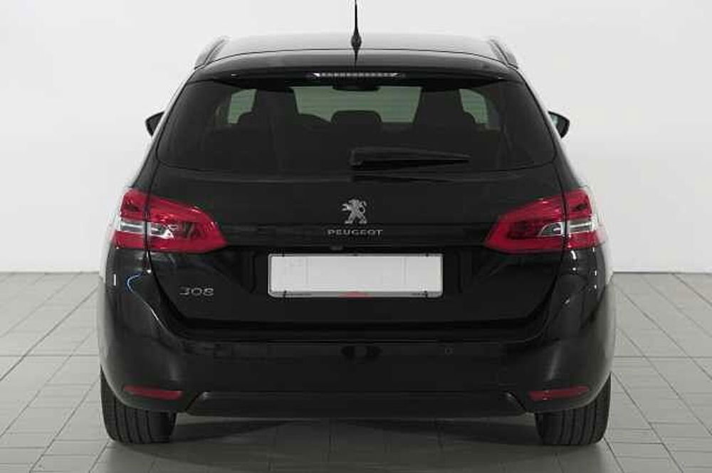 Peugeot 308 SW usata a Como (2)