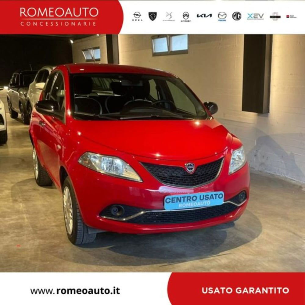 Lancia Ypsilon usata a Perugia