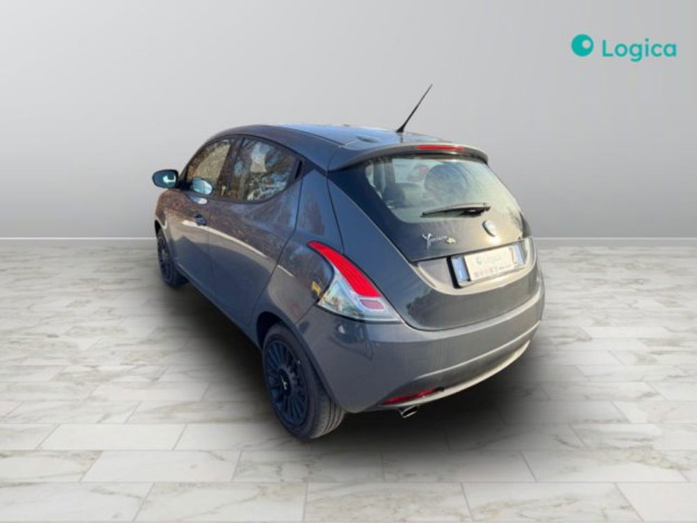 Lancia Ypsilon usata a Biella (3)