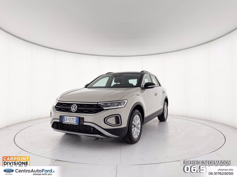 Volkswagen T-Roc 1.0 TSI Life nuova a Albano Laziale