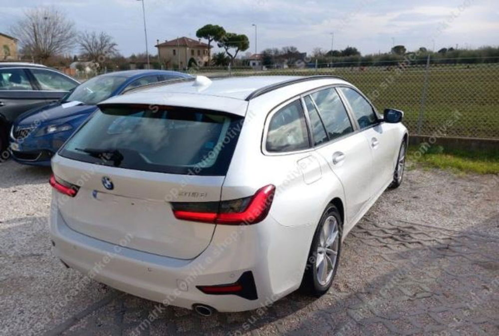 BMW Serie 3 usata a Lecce (2)