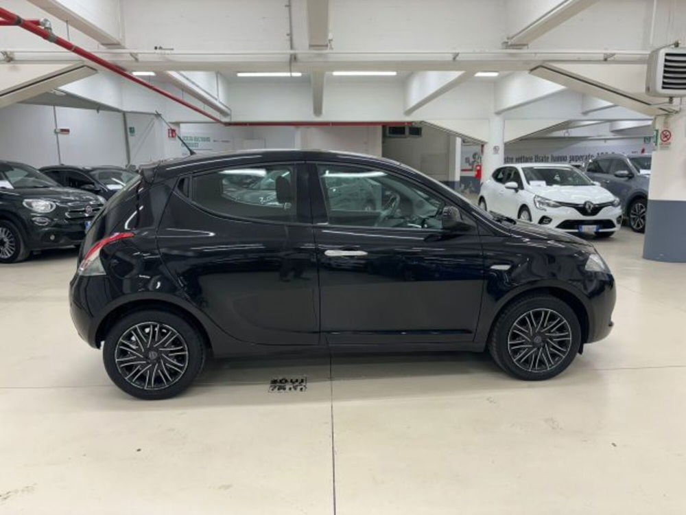 Lancia Ypsilon usata a Torino (2)