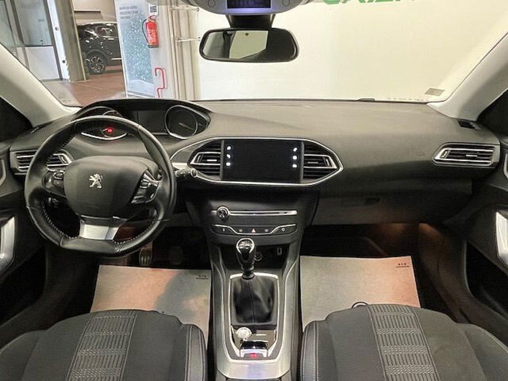 Peugeot 308 SW usata a Alessandria (9)