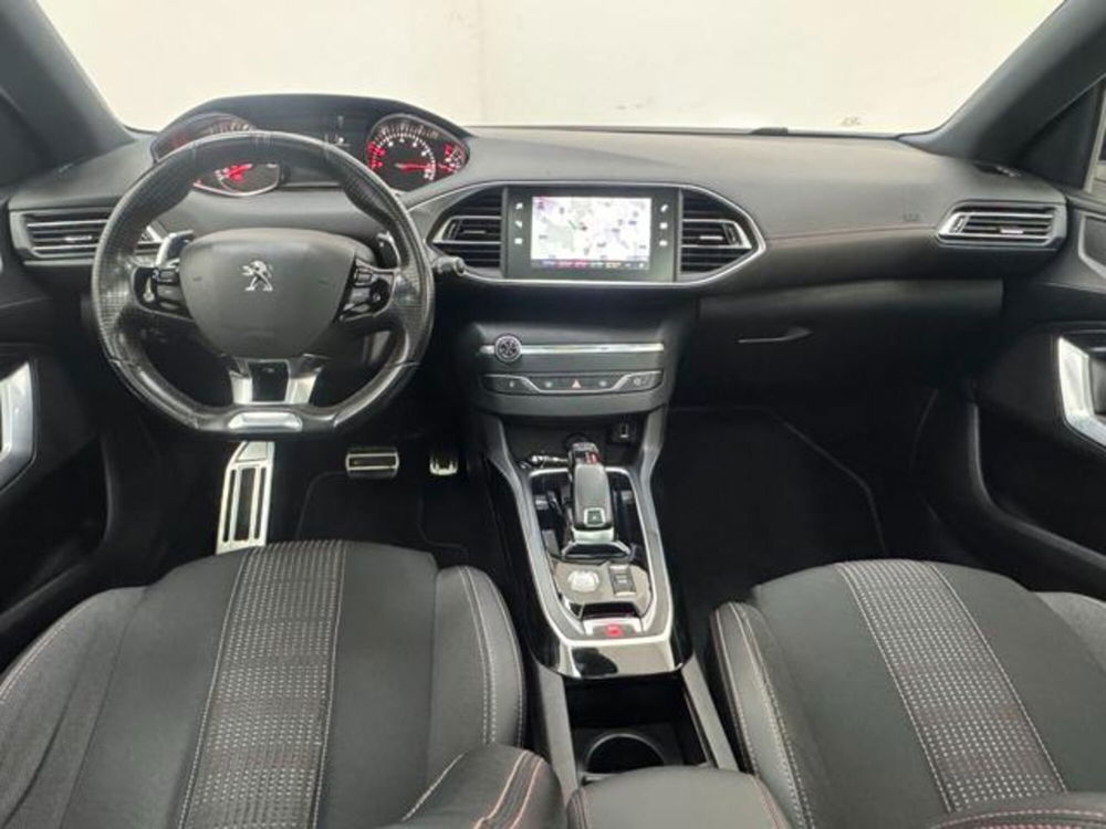 Peugeot 308 usata a Como (4)