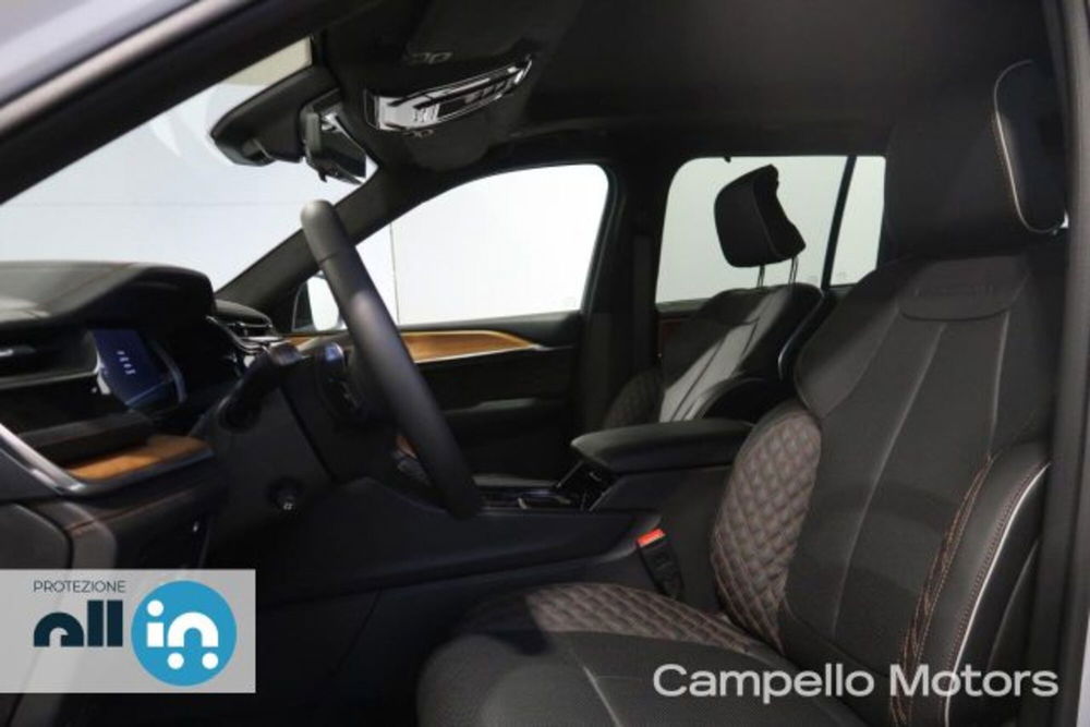 Jeep Grand Cherokee nuova a Venezia (5)