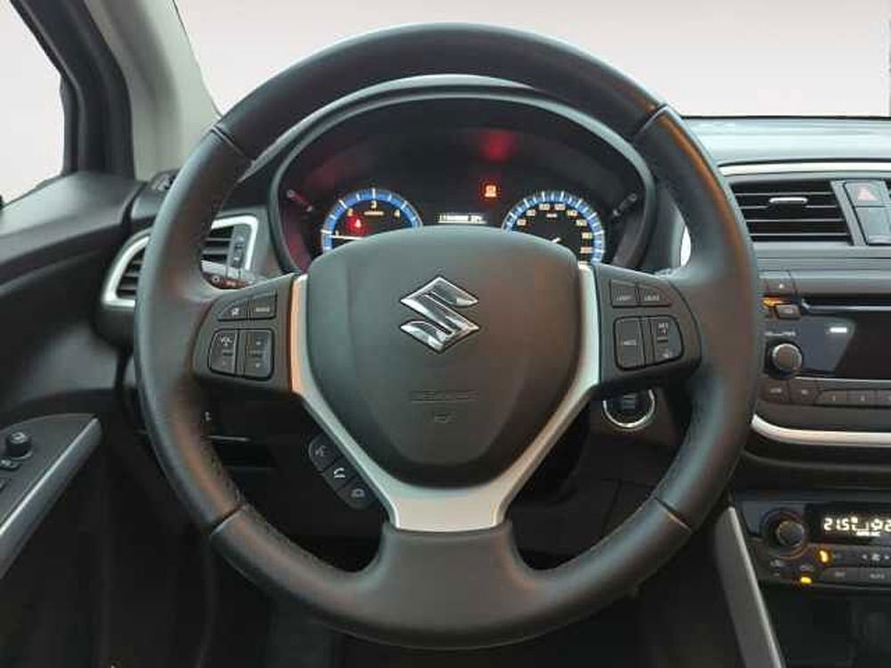 Suzuki S-Cross usata a Treviso (9)