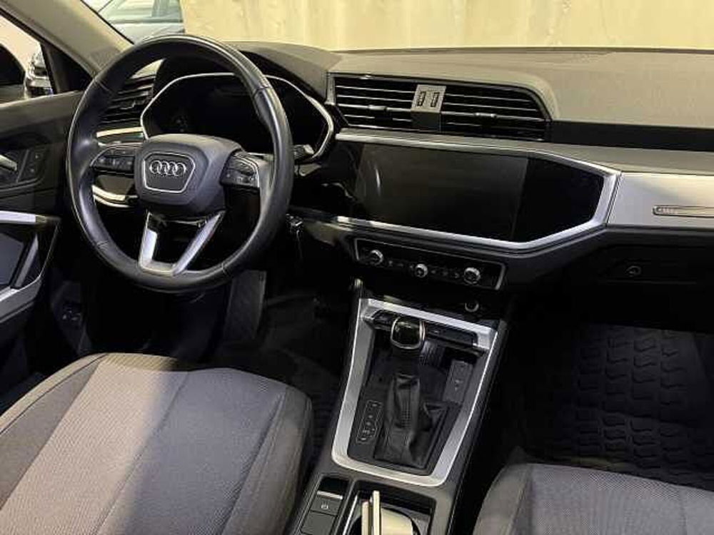 Audi Q3 Sportback usata a Genova (6)