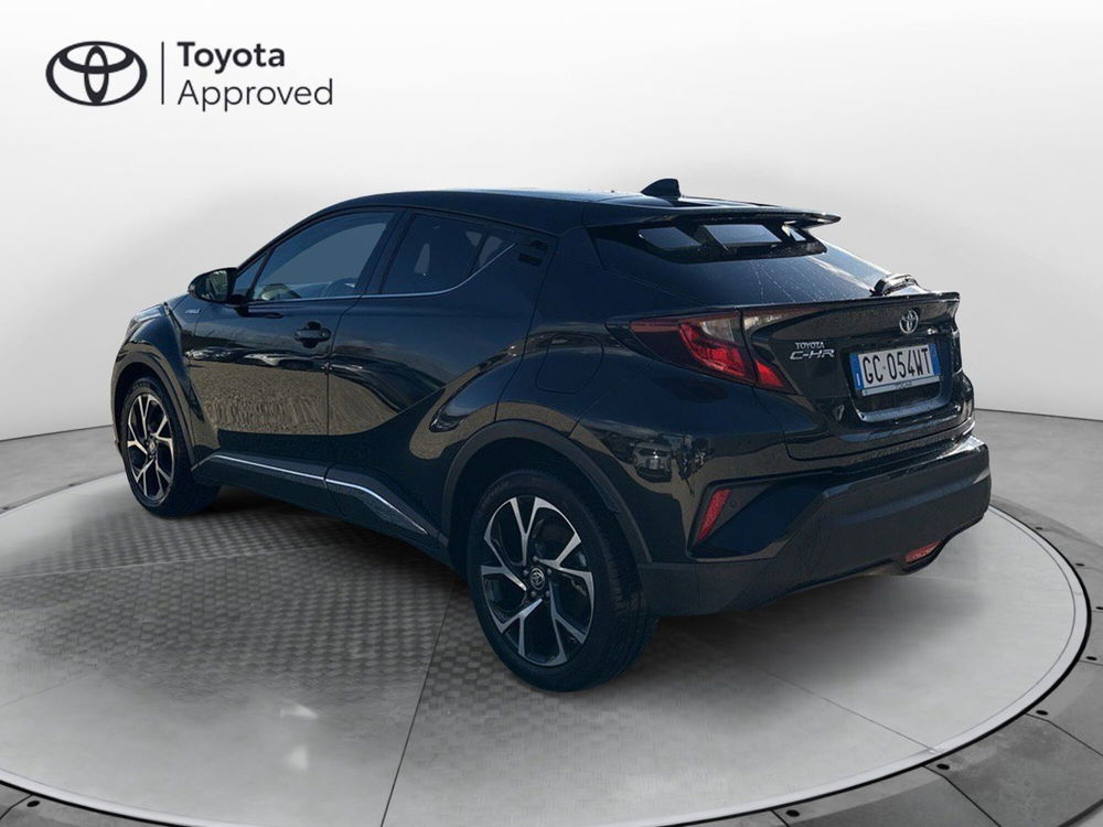 Toyota Toyota C-HR usata a Ragusa (4)