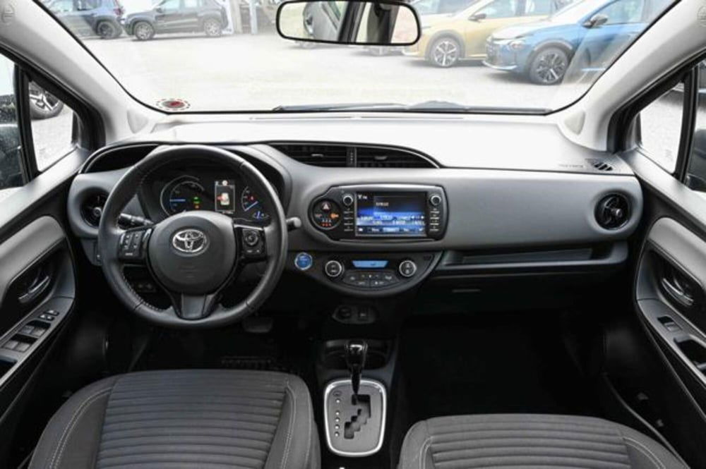 Toyota Yaris usata a Torino (11)