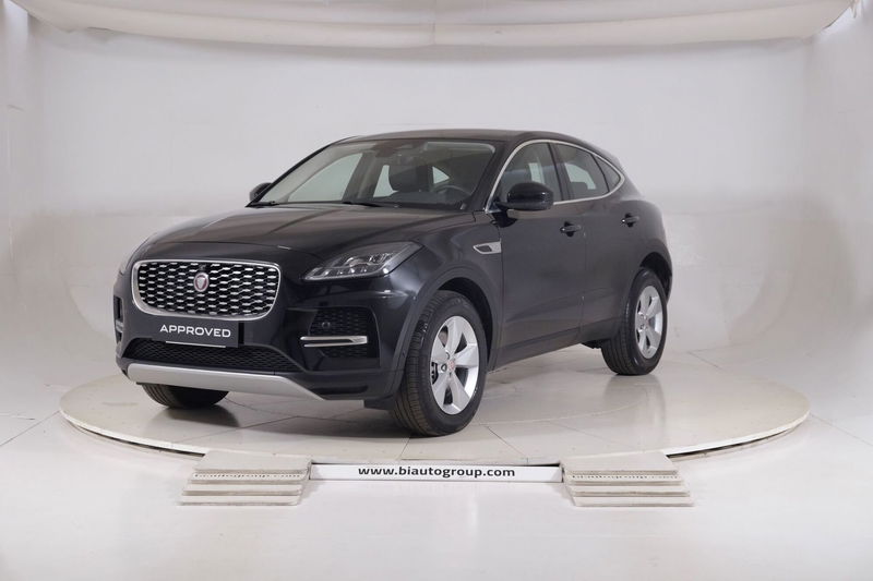 Jaguar E-Pace 2.0d i4 mhev R-Dynamic S awd 163cv auto del 2021 usata a Settimo Torinese