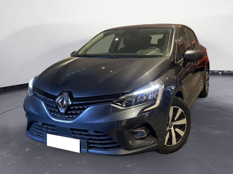 Renault Clio Full Hybrid E-Tech 140 CV 5 porte Zen  del 2021 usata a Meda