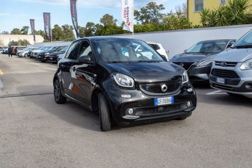 smart forfour usata a Latina