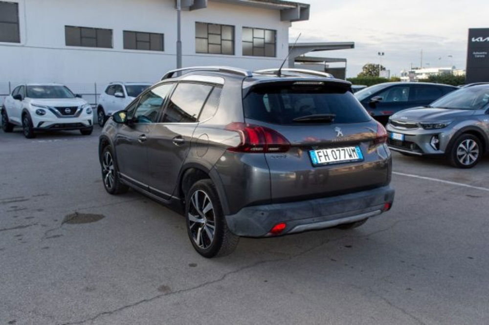 Peugeot 2008 usata a Latina (5)