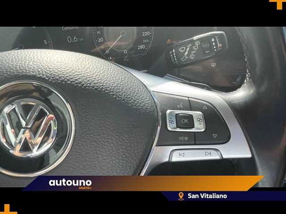 Volkswagen Touareg usata a Napoli (20)