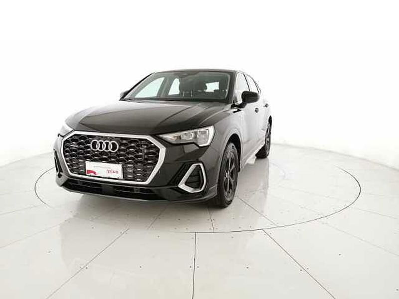 Audi Q3 Sportback 40 TDI quattro S tronic S line edition  del 2024 usata a San Giovanni Teatino