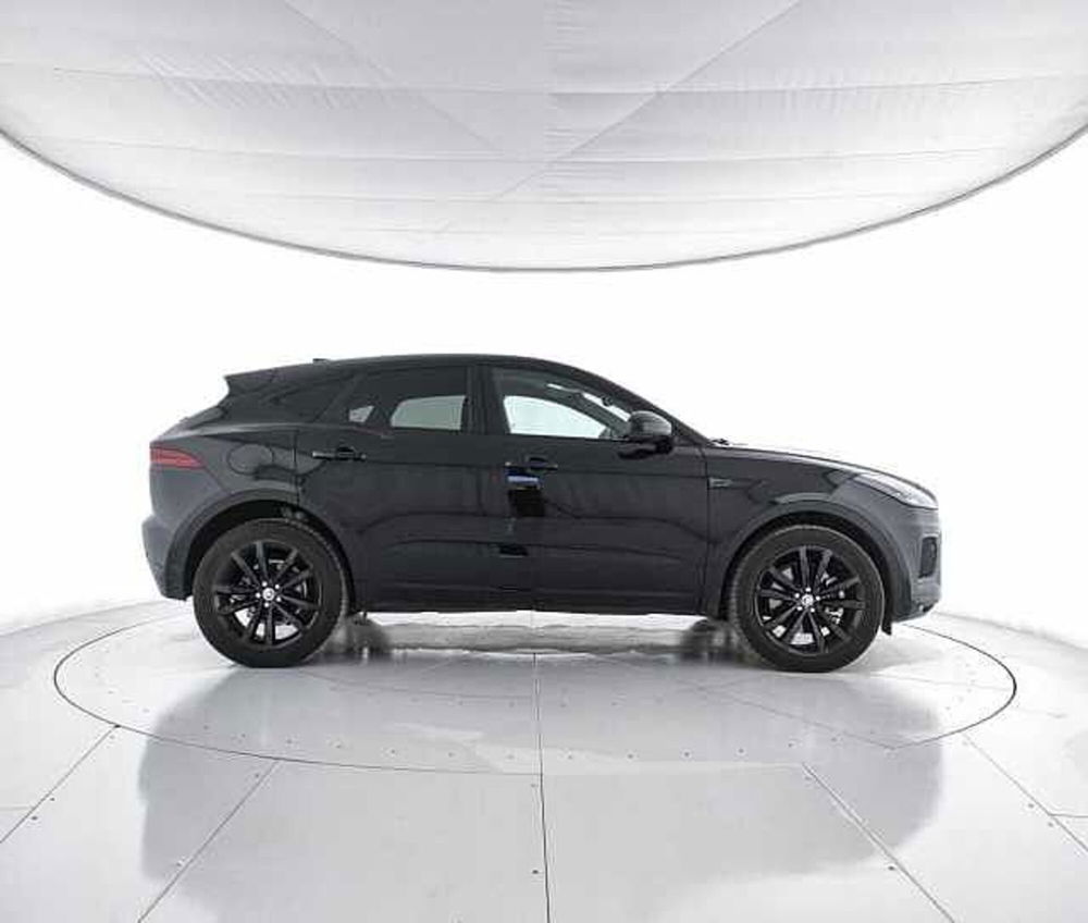 Jaguar E-Pace nuova a Viterbo (6)