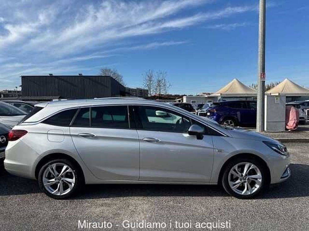 Opel Astra Station Wagon usata a Roma (4)