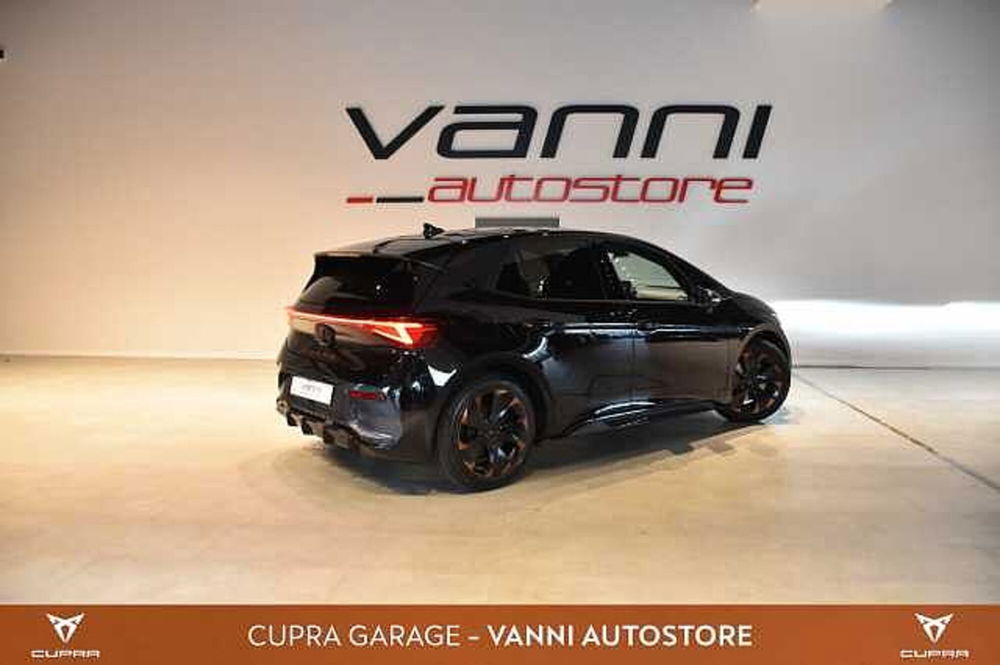 Cupra Born nuova a Verona (4)