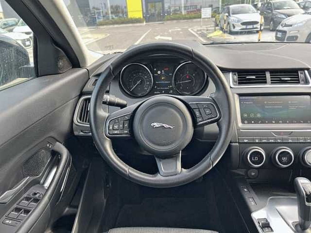 Jaguar E-Pace usata a Ravenna (11)