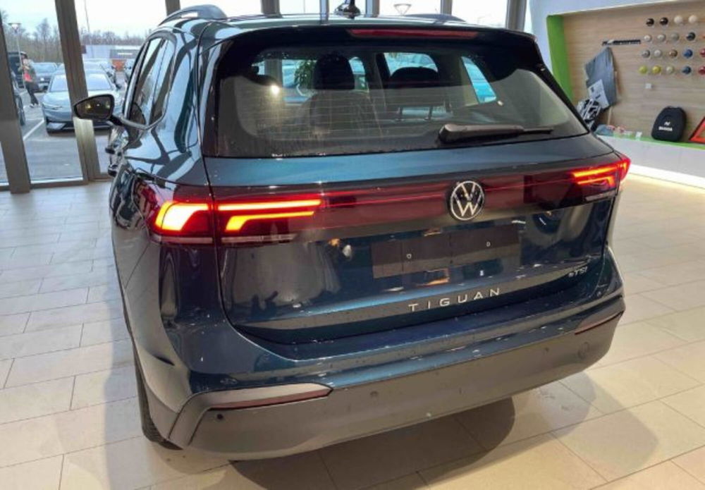 Volkswagen Tiguan nuova a Monza e Brianza (6)