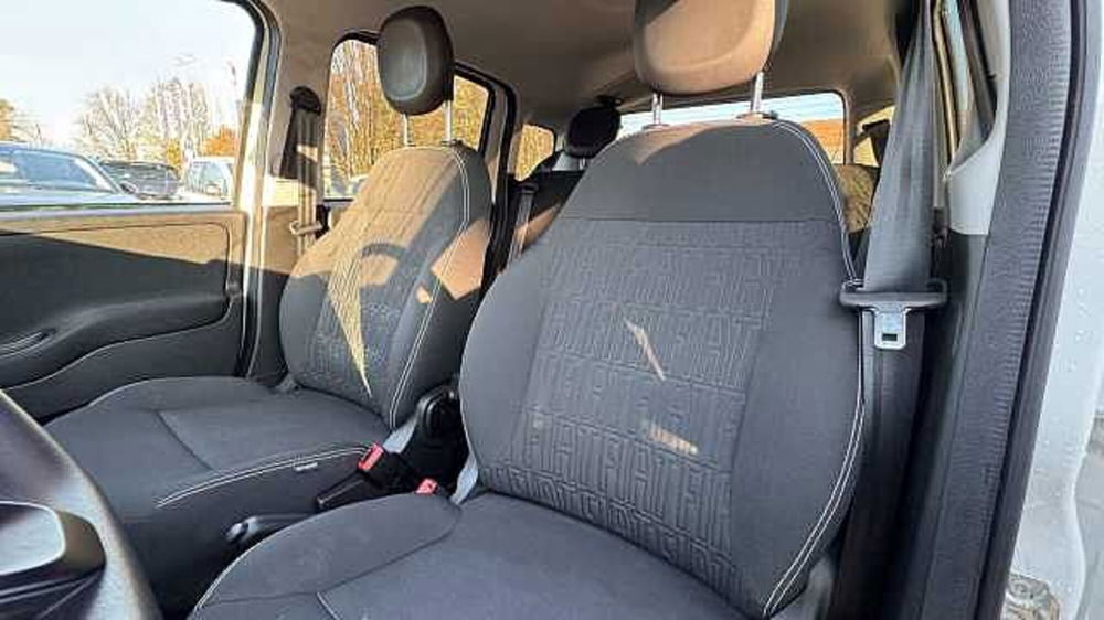 Fiat Panda Cross usata a Milano (12)