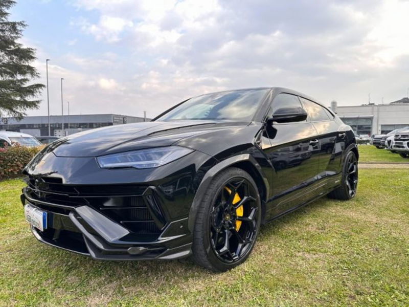 Lamborghini Urus 4.0 V8 Performante auto del 2023 usata a Imola