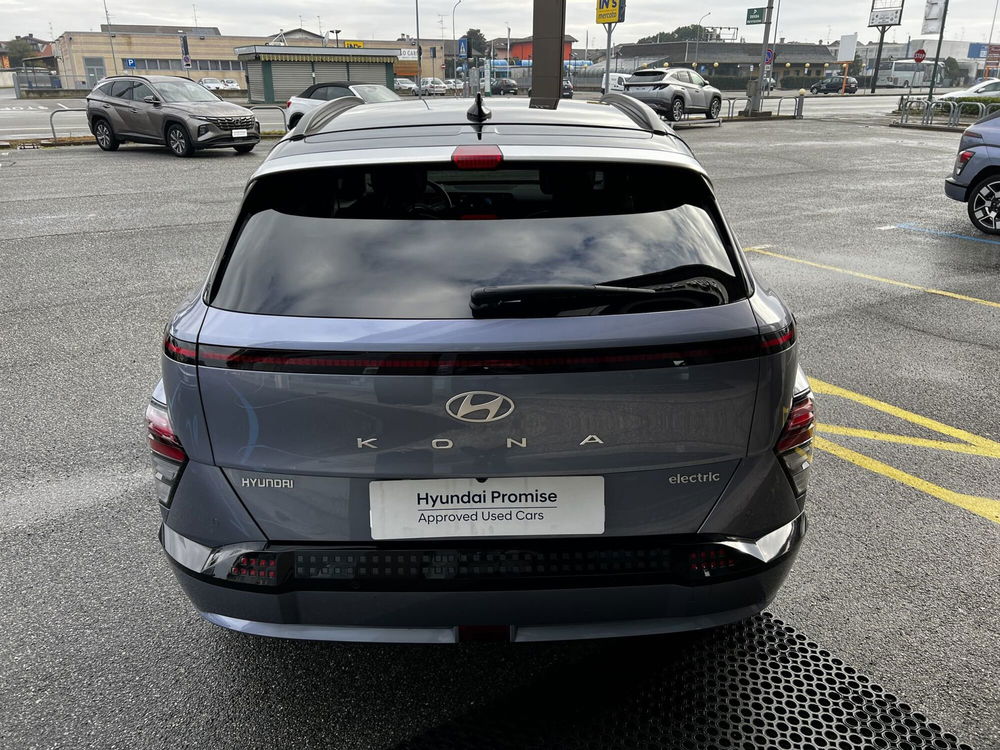 Hyundai Kona usata a Vercelli (4)