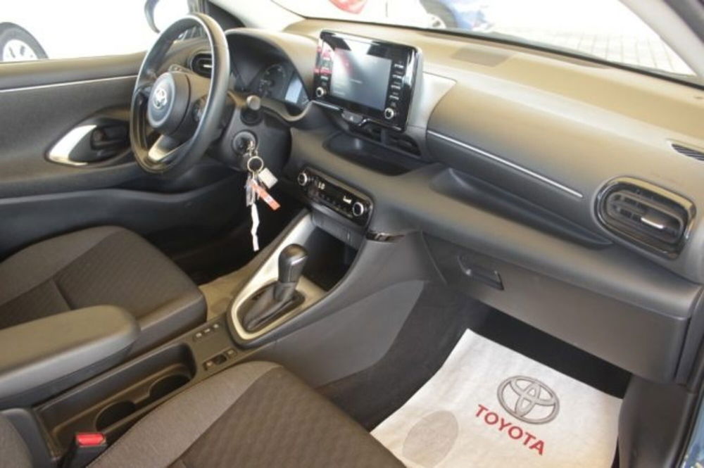 Toyota Yaris Cross usata a Roma (6)