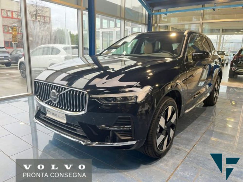 Volvo XC60 nuova a Udine