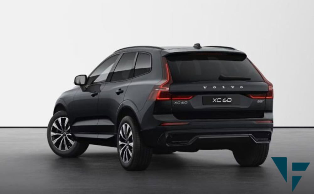 Volvo XC60 nuova a Udine (5)