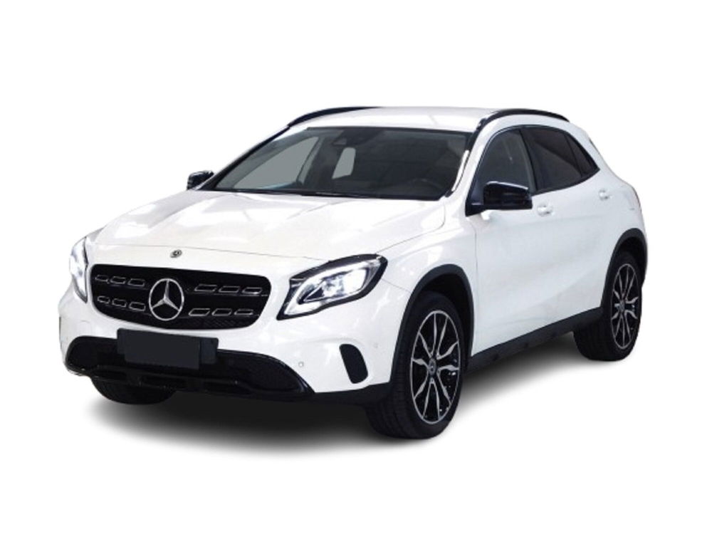 Mercedes-Benz GLA SUV usata a Bari