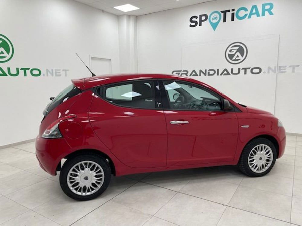 Lancia Ypsilon usata a Alessandria (4)