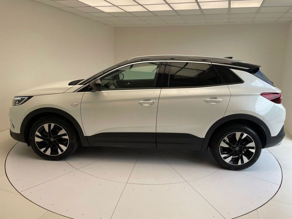 Opel Grandland X usata a Como (4)