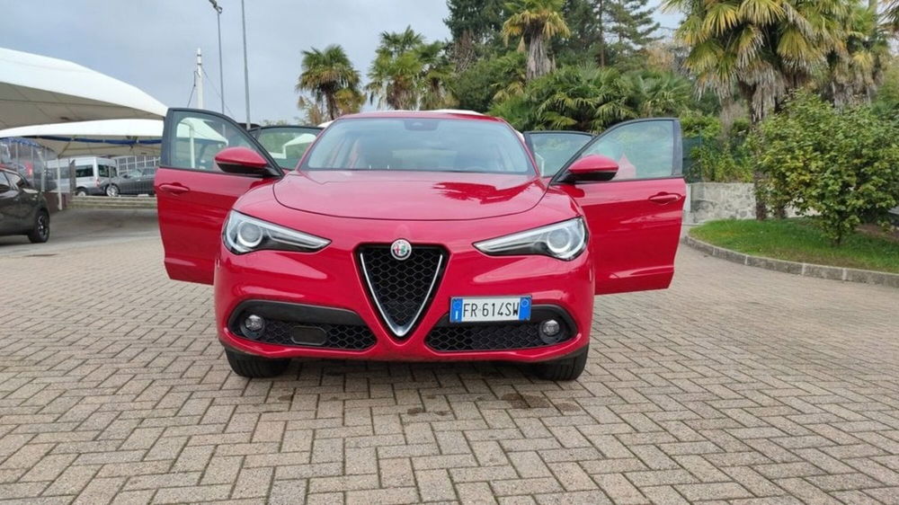 Alfa Romeo Stelvio usata a Como (7)