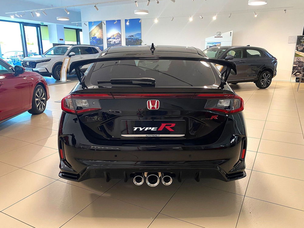 Honda Civic nuova a Bari (4)